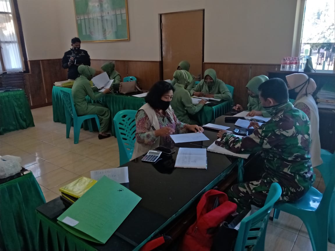 Persit KCK Koorcab Rem 073/MKT Verifikasi menjelang sertijab Ibu Ketua